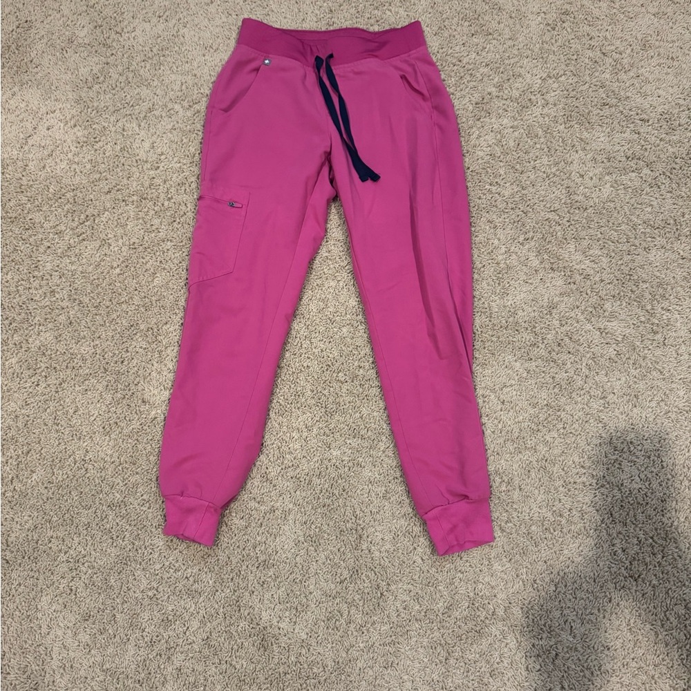 Figs Bright Fuchsia joggers